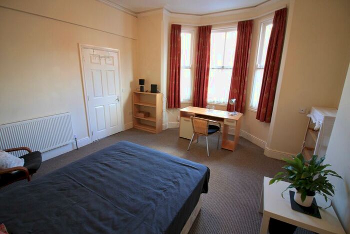 6 Bedroom Terraced House To Rent In Lower Ford Street, Coventry, CV1