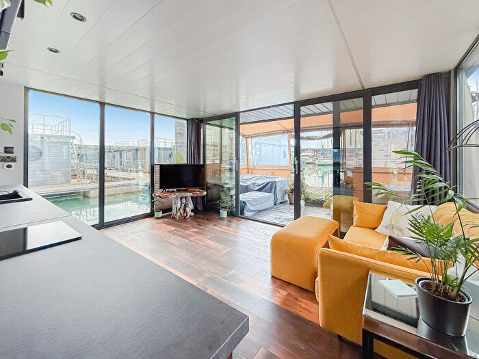 2 Bedroom Apartment For Sale In Brighton Marina, Brighton, BN2