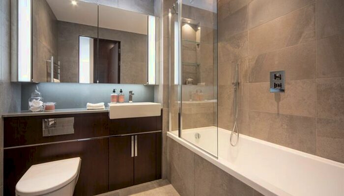 2 Bedroom Apartment To Rent In Thornes House, London, SW11