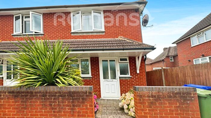 2 Bedroom Semi-Detached House To Rent In St. Christophers Road, Farnborough, GU14