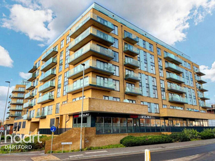 1 Bedroom Apartment For Sale In Mill Pond Road, Dartford, DA1