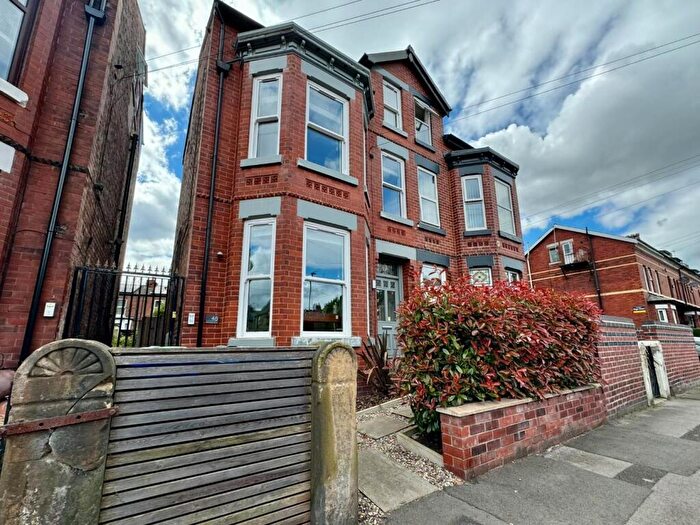2 Bedroom Flat For Sale In Brundretts Road, Chorlton, M21