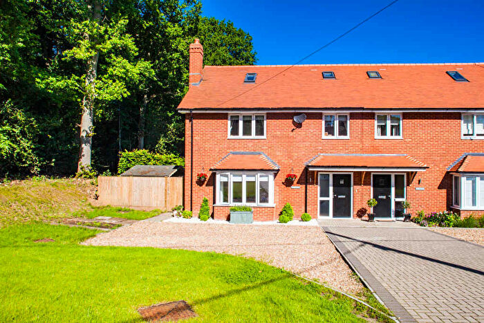 5 Bedroom Semi-Detached House To Rent In Oakside House, Woodcote, RG8