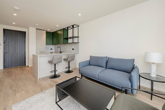1 Bedroom Apartment To Rent In Barnacle House, Heron Wharf, E14