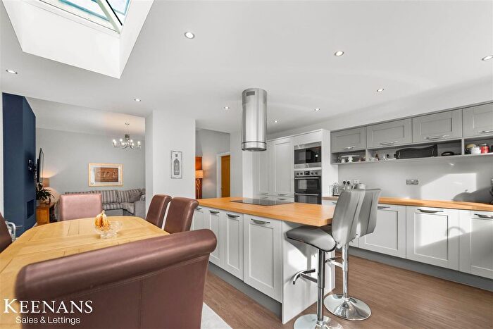 3 Bedroom Terraced House For Sale In Burnley Road, Ramsbottom, Bury, BL0