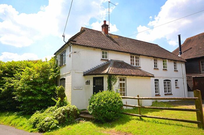 4 Bedroom Detached House For Sale In Stovolds Hill, Cranleigh, GU6