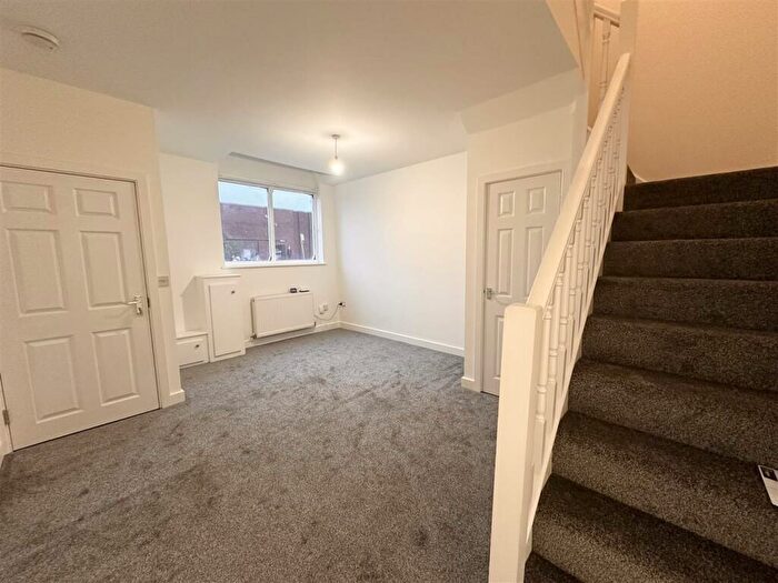 2 Bedroom Apartment To Rent In King Street, Stoke-On-Trent, ST4