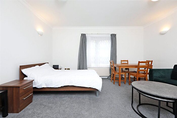 2 Bedroom Flat To Rent In Barter Street, London, WC1A