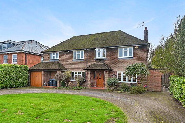5 Bedroom Detached House To Rent In Dukes Wood Drive, Gerrards Cross, SL9