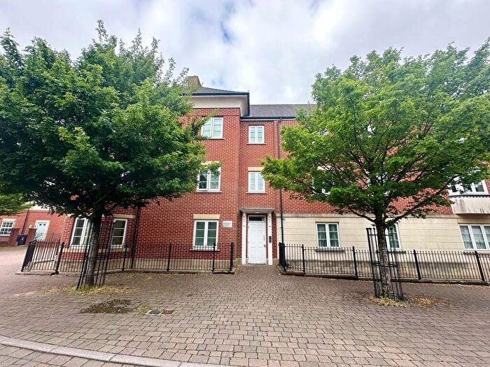 2 Bedroom Apartment To Rent In Shears Drive, Amesbury, SP4
