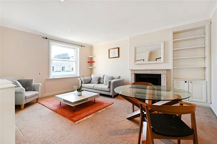 2 Bedroom Flat To Rent In Elvaston Place, South Kensington, SW7