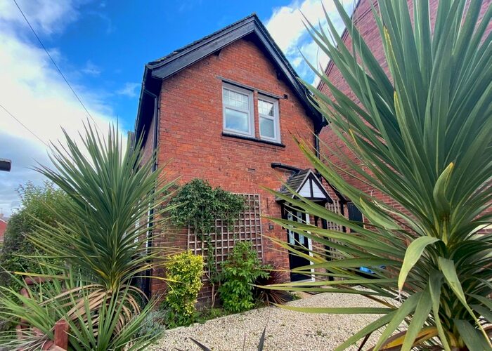 3 Bedroom Detached House To Rent In Prospect Road, Market Drayton, TF9
