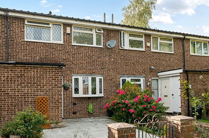 3 Bedroom Terraced House For Sale In Mayfield Avenue, Orpington, BR6