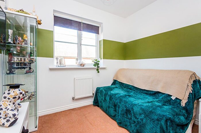 4 Bedroom Detached House For Sale In Mansfield Way, Irchester, Wellingborough, NN29