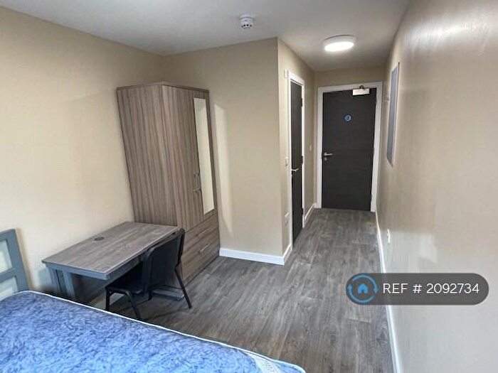 6 Bedroom Flat To Rent In Bristol, Bristol, BS2