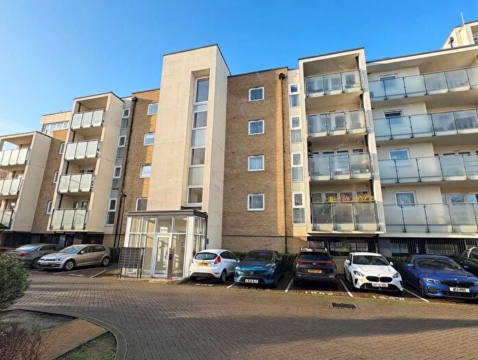 2 Bedroom Flat For Sale In Walsham Court, Ickenham, UB10