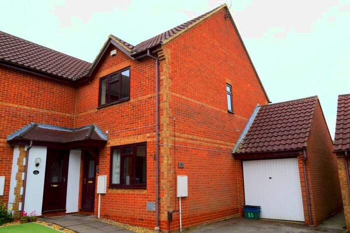 3 Bedroom Semi-Detached House To Rent In Granary Court, East Hunsbury, Northampton, NN4