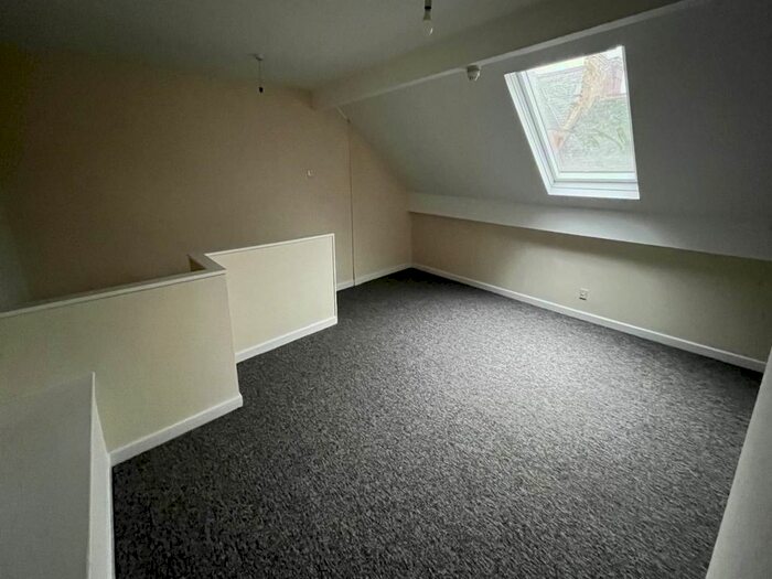 3 Bedroom Flat To Rent In Terrace Road, Aberystwyth, SY23