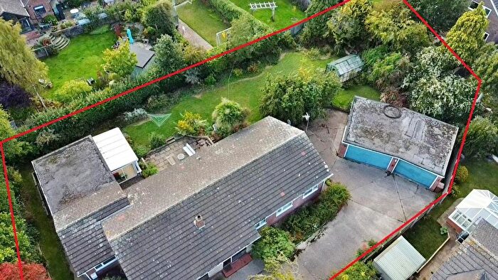 4 Bedroom Detached Bungalow For Sale In Northfield Road, Beverley, HU17
