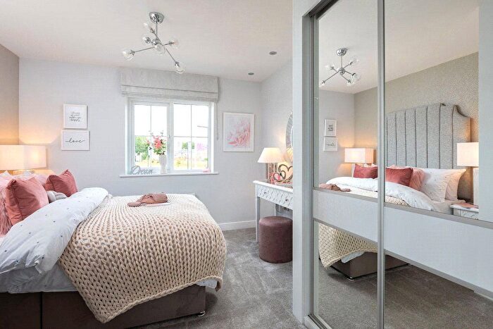 4 Bedroom Detached House For Sale In Lucas Gardens, Shirley, Solihull, West Midlands, B90