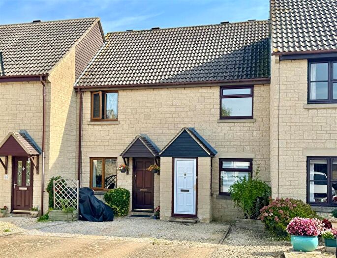2 Bedroom Terraced House For Sale In Cirencester, GL7