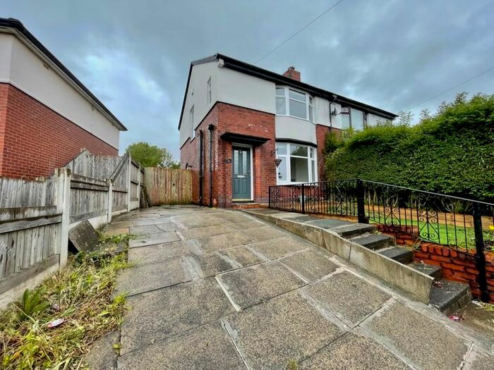 3 Bedroom Semi-Detached House To Rent In Athlone Avenue, Astley Bridge, Bolton, Lancashire., BL1