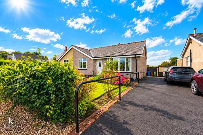 2 Bedroom Semi-Detached Bungalow For Sale In Blackburn Old Road, Great Harwood, BB6