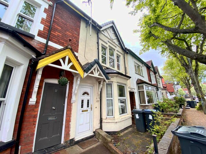 3 Bedroom Property To Rent In Second Avenue, Selly Park, Birmingham, B29