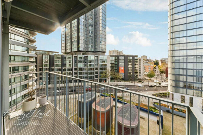 2 Bedroom Flat To Rent In City Road, London, EC1V