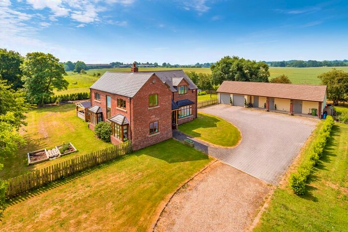 3 Bedroom Detached House For Sale In Wytheford Road, Shawbury, SY4