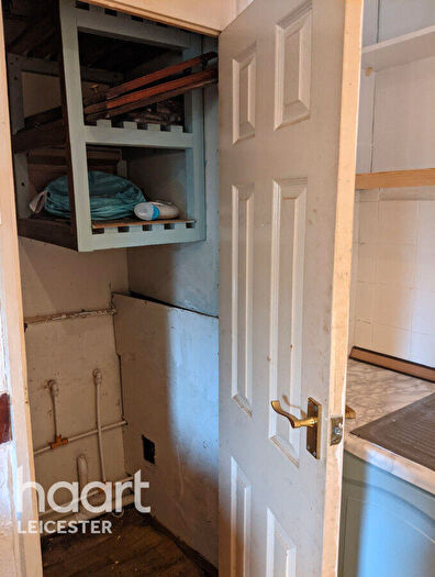 Apartment For Sale In Falmouth Road, Leicester, LE5
