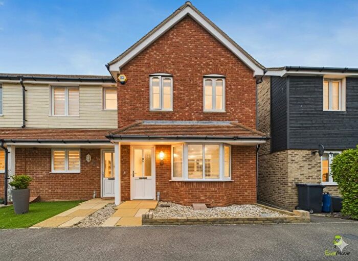 3 Bedroom End Of Terrace House For Sale In Neville Road, Herne Bay, Kent, CT6