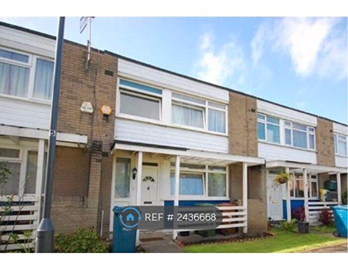 2 Bedroom Terraced House To Rent In Tulip Court, Pinner, HA5