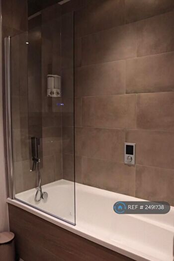 1 Bedroom Flat To Rent In Caxton Road, Wheeler House, London, N22