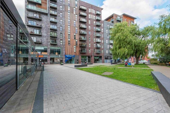 2 Bedroom Apartment For Sale In Apt, Ascher House, St Johns Gardens, Bury, BL9