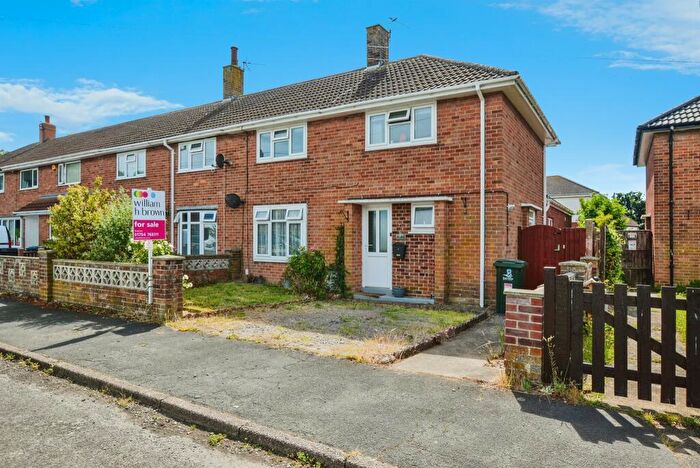 3 Bedroom Semi-Detached House For Sale In Windsor Crescent, Ingoldmells, Skegness, PE25