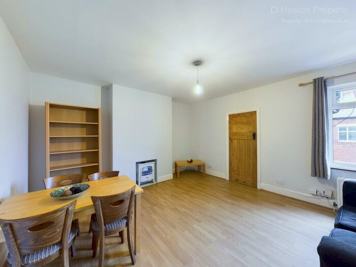 2 Bedroom Flat To Rent In Whitefield Terrace, Newcastle Upon Tyne, Tyne And Wear, NE6