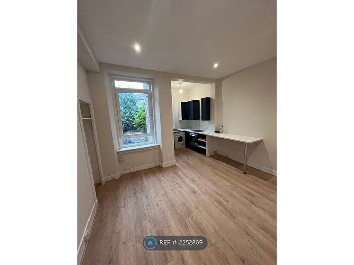 1 Bedroom Flat To Rent In Willowbank Road, Aberdeen, AB11