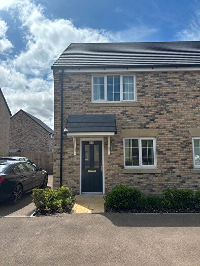 2 Bedroom Semi Detached House To Rent In Sovereign Way, Stamford, PE9