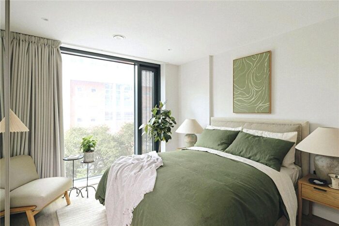 2 Bedroom Flat To Rent In One Eastside, James Watt Queensway, Birmingham, B4