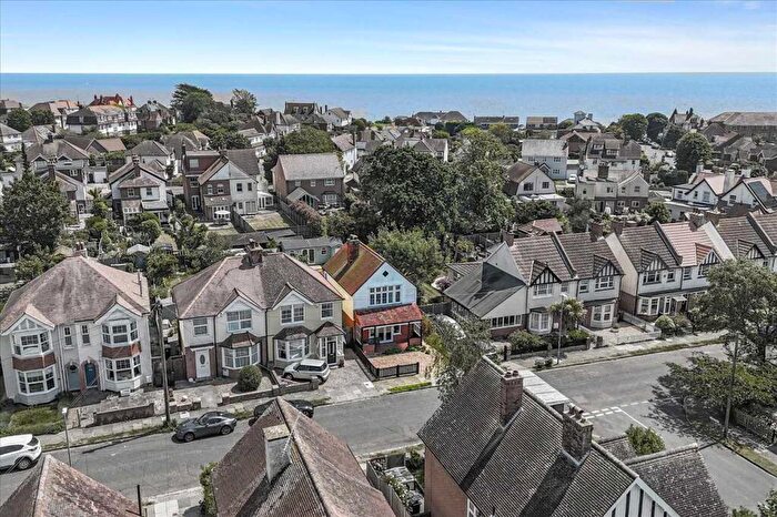 3 Bedroom Detached House For Sale In St Marys Road, Frinton On Sea, CO13