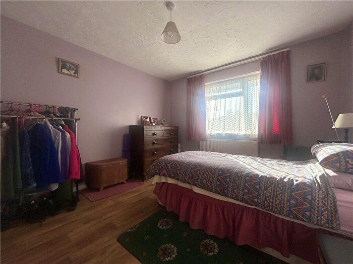 2 Bedroom Bungalow For Sale In Lowtherville Road, Ventnor, Isle Of Wight, PO38