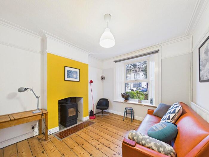 3 Bedroom Semi Detached House For Sale In Burchells Green Road, Bristol, BS15