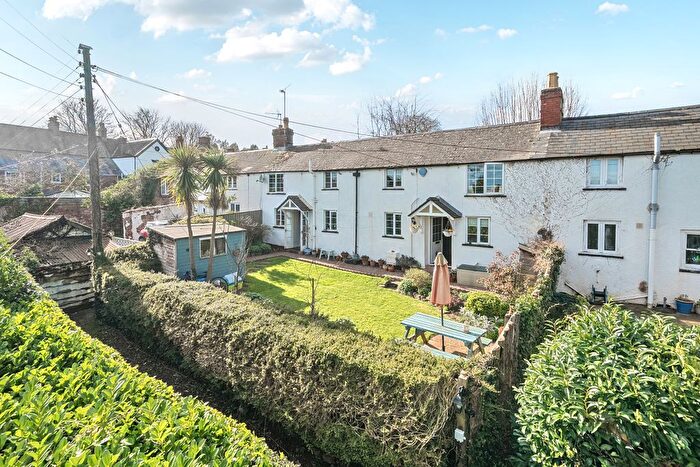 3 Bedroom Terraced House For Sale In Station Road, Milverton, TA4