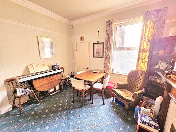 2 Bedroom Semi-Detached House For Sale In Anderson Road, Erdington, Birmingham, B23