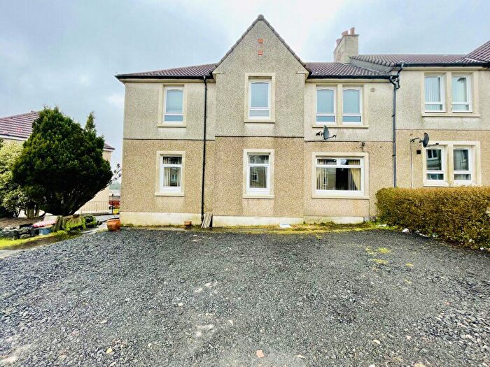 3 Bedroom Flat For Sale In Carvale Avenue, Salsburgh, ML7