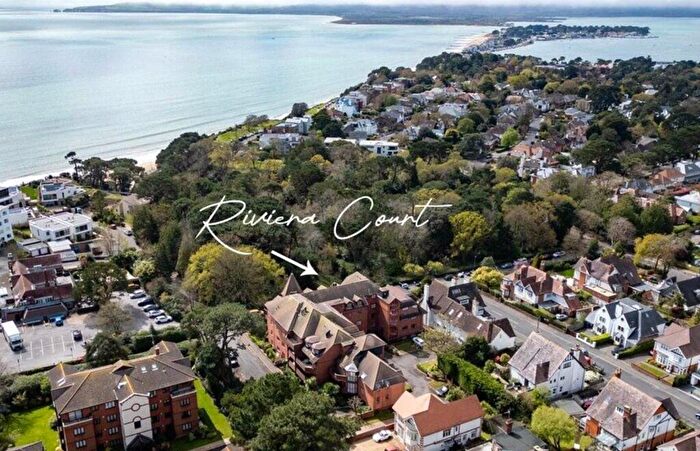 3 Bedroom Apartment For Sale In The Esplanade, Poole, Dorset, BH13