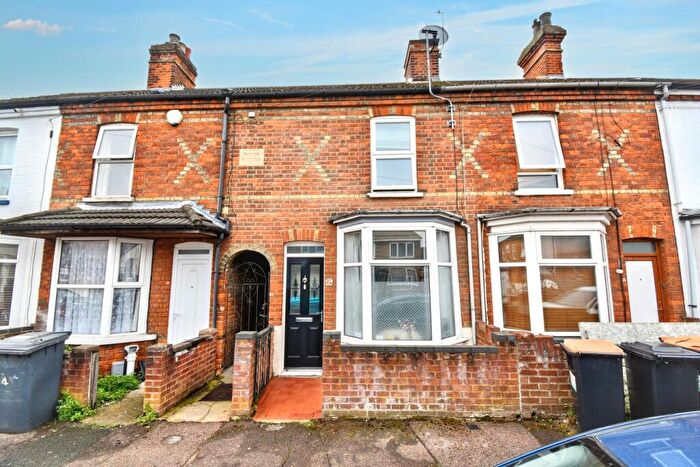 3 Bedroom Terraced House For Sale In Duncombe Street, Kempston, Bedford, MK42