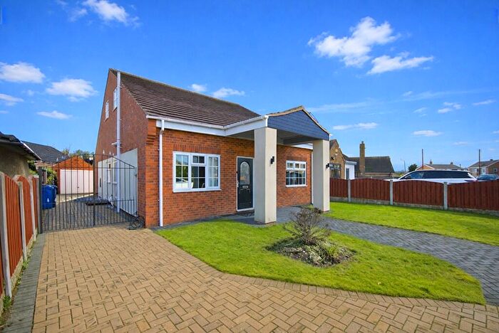 4 Bedroom Bungalow For Sale In Hatchell Drive, Doncaster, DN4