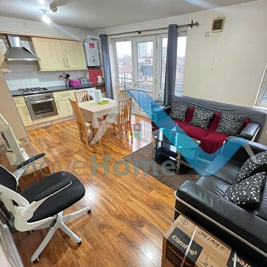 2 Bedroom Flat To Rent In Manbey Park Road, London, E15
